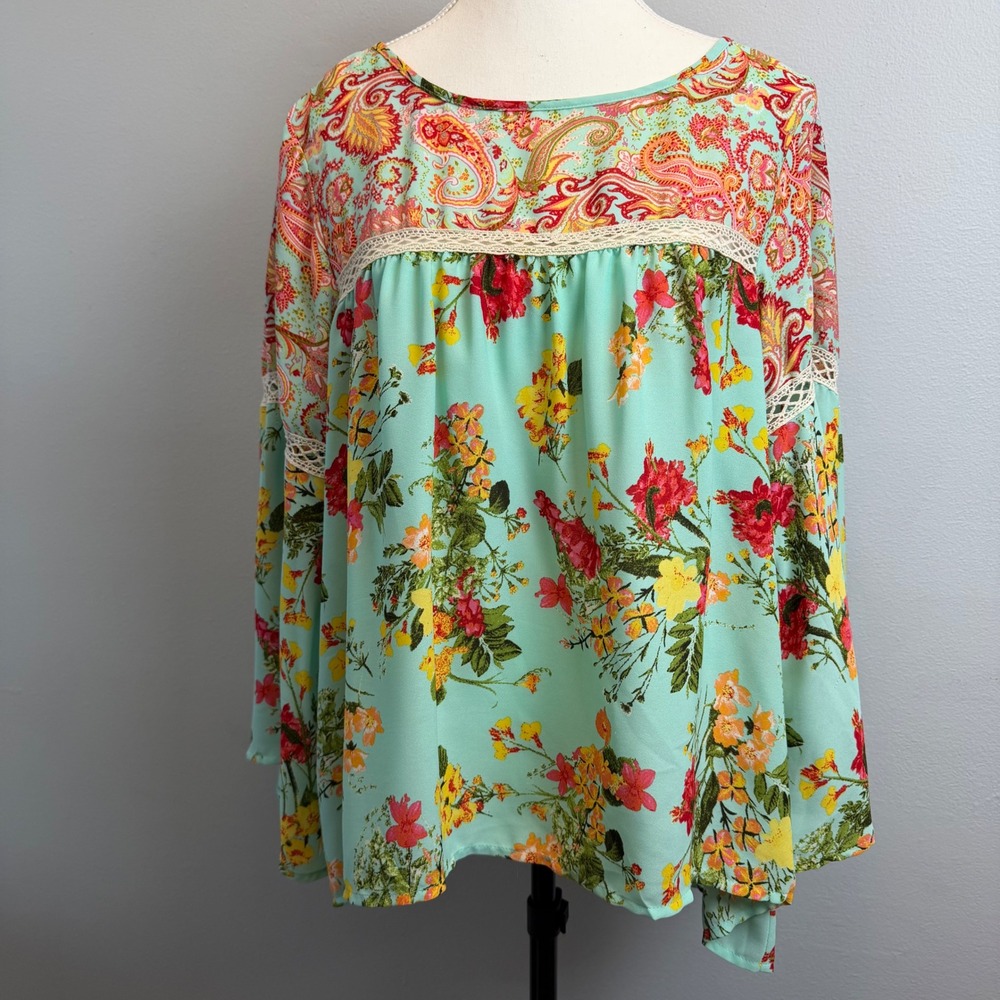 Fig and Flower Mint Green Paisley Crochet Lace Blouse Large Boho Light Flowy
